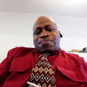 Meet your Posher, James s.